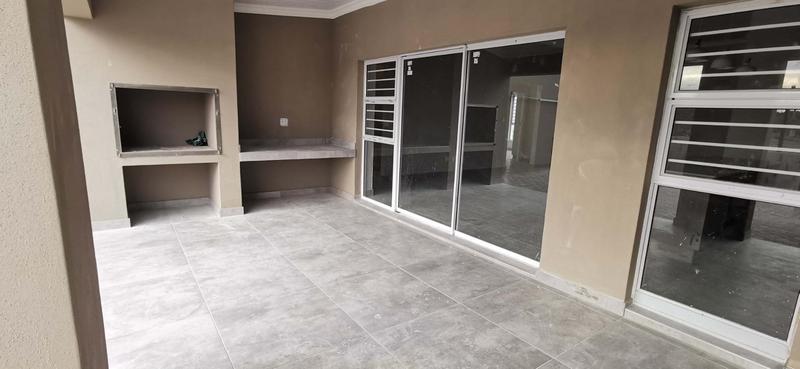 3 Bedroom Property for Sale in Island View Western Cape